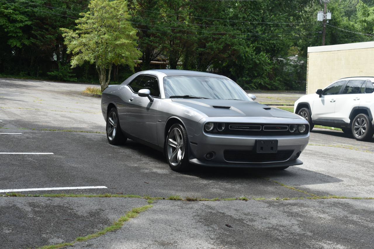 Used 2015 Dodge Challenger R/T w/ Quick Order Package 22B R/T RWD image 9