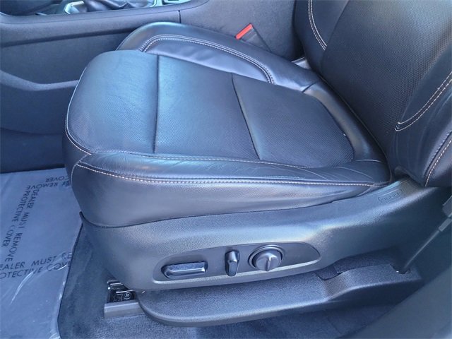 Certified 2021 Chevrolet Traverse Premier w/ Redline Edition image 21