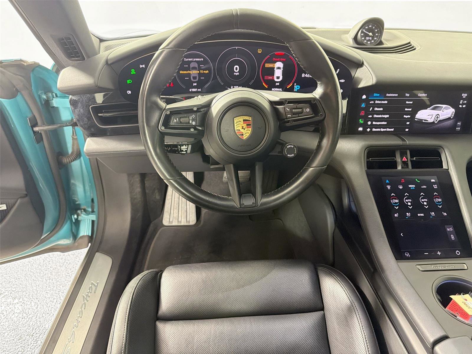 Certified 2024 Porsche Taycan 4S w/ Premium Package AWD/4WD image 18