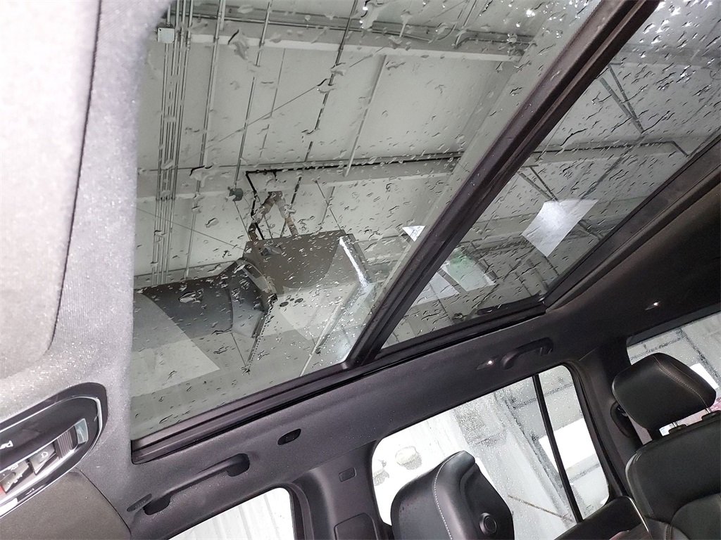 Used 2023 Jeep Wagoneer Series II w/ Premium Group I image 28