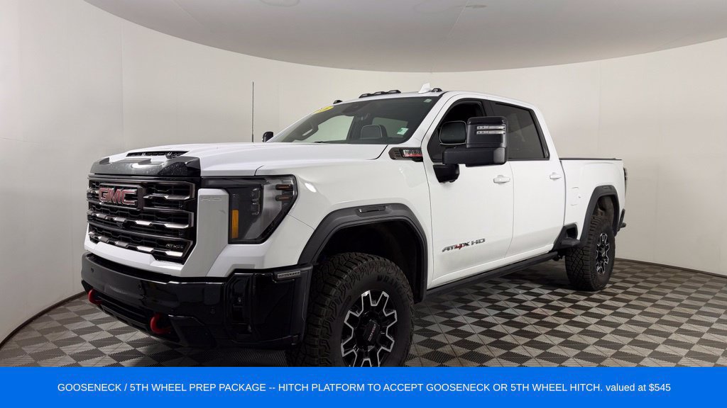 Used 2026 GMC Sierra 2500 AT4X AWD/4WD image 3