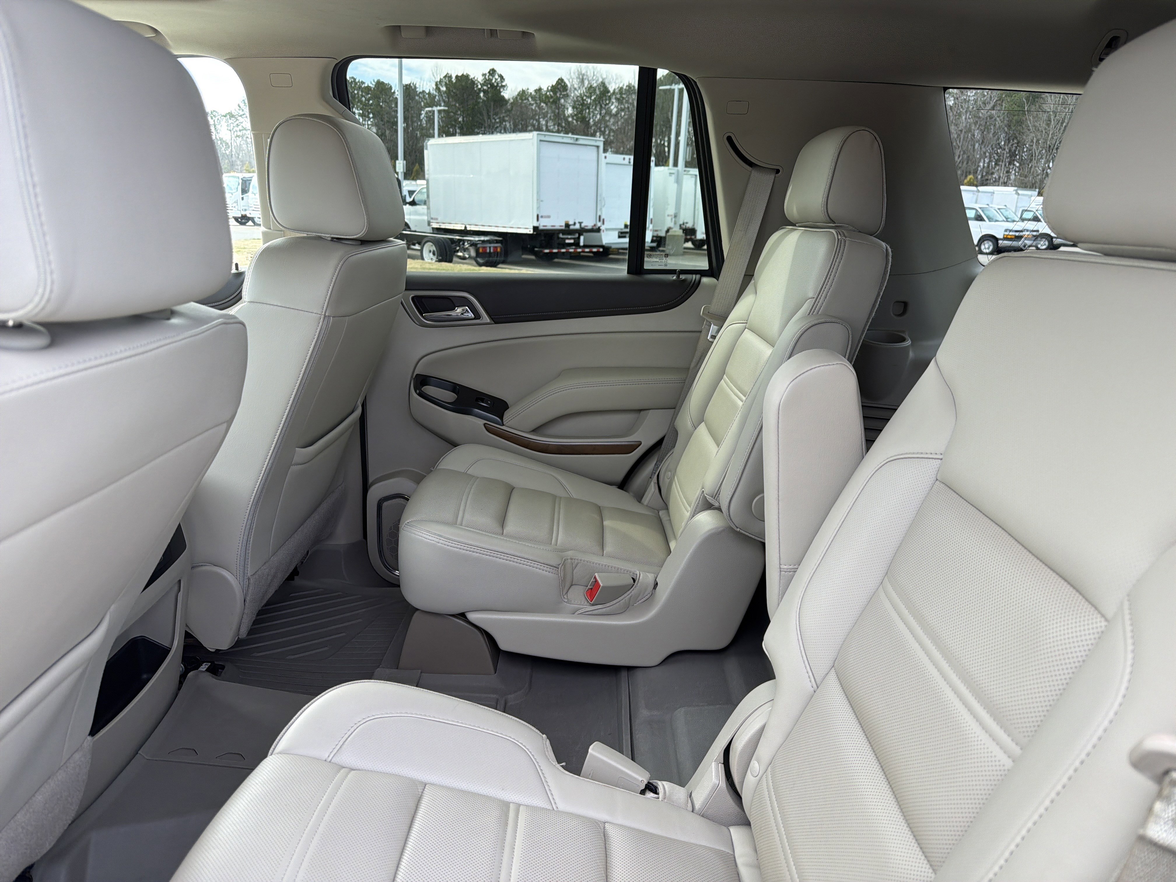 Used 2019 GMC Yukon Denali w/ Denali Ultimate Package image 30