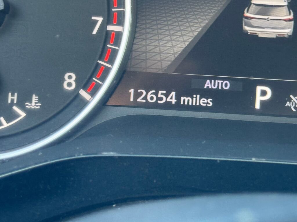 Used 2024 Nissan Pathfinder SL image 13