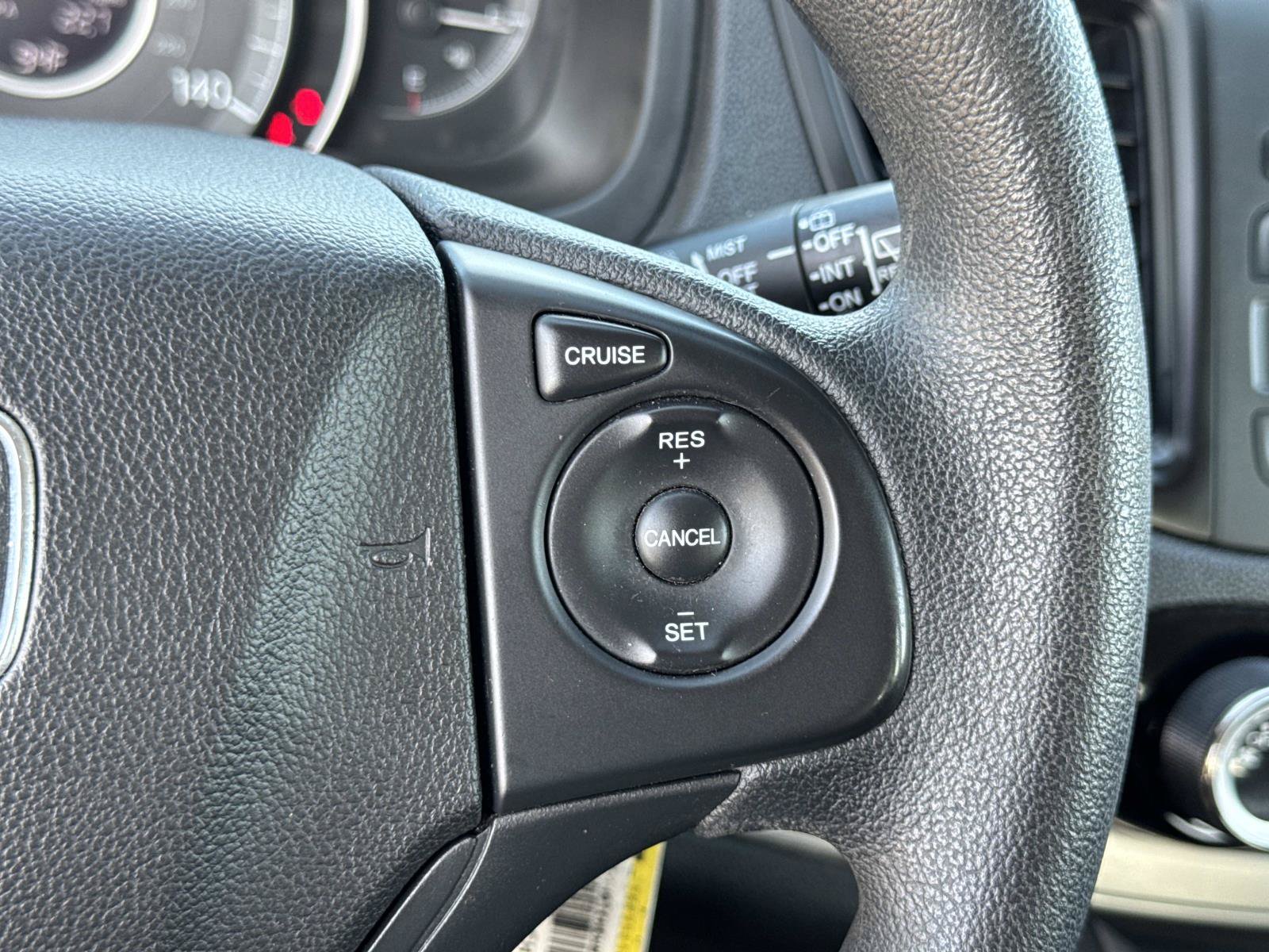 Used 2016 Honda CR-V LX image 12