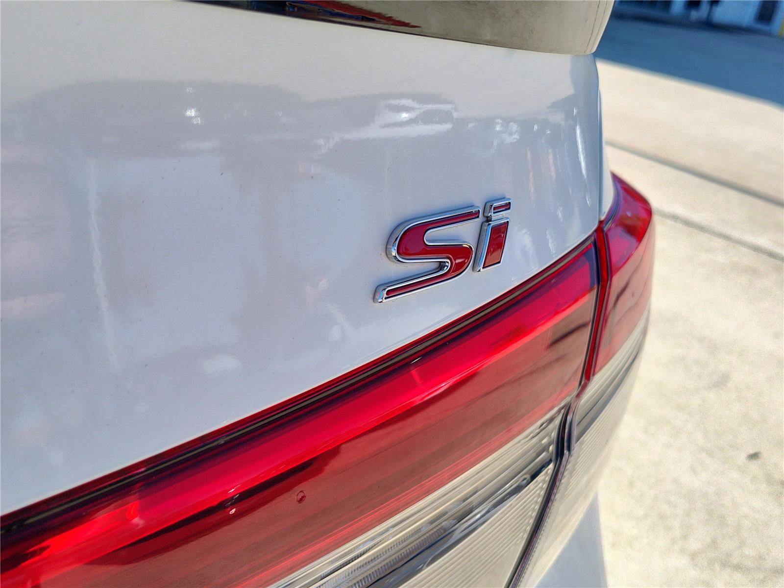 Used 2024 Honda Civic Si image 6