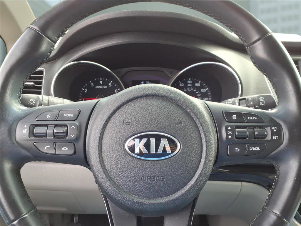 Used 2021 Kia Sedona EX image 28