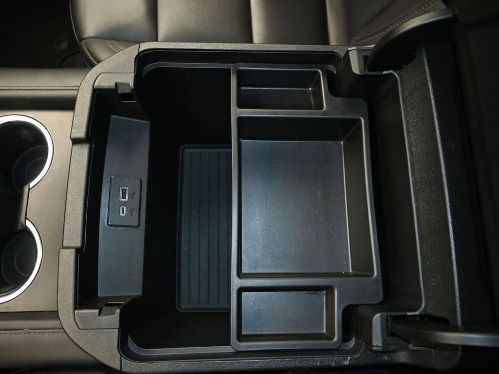 Used 2024 Chevrolet Tahoe LT image 21