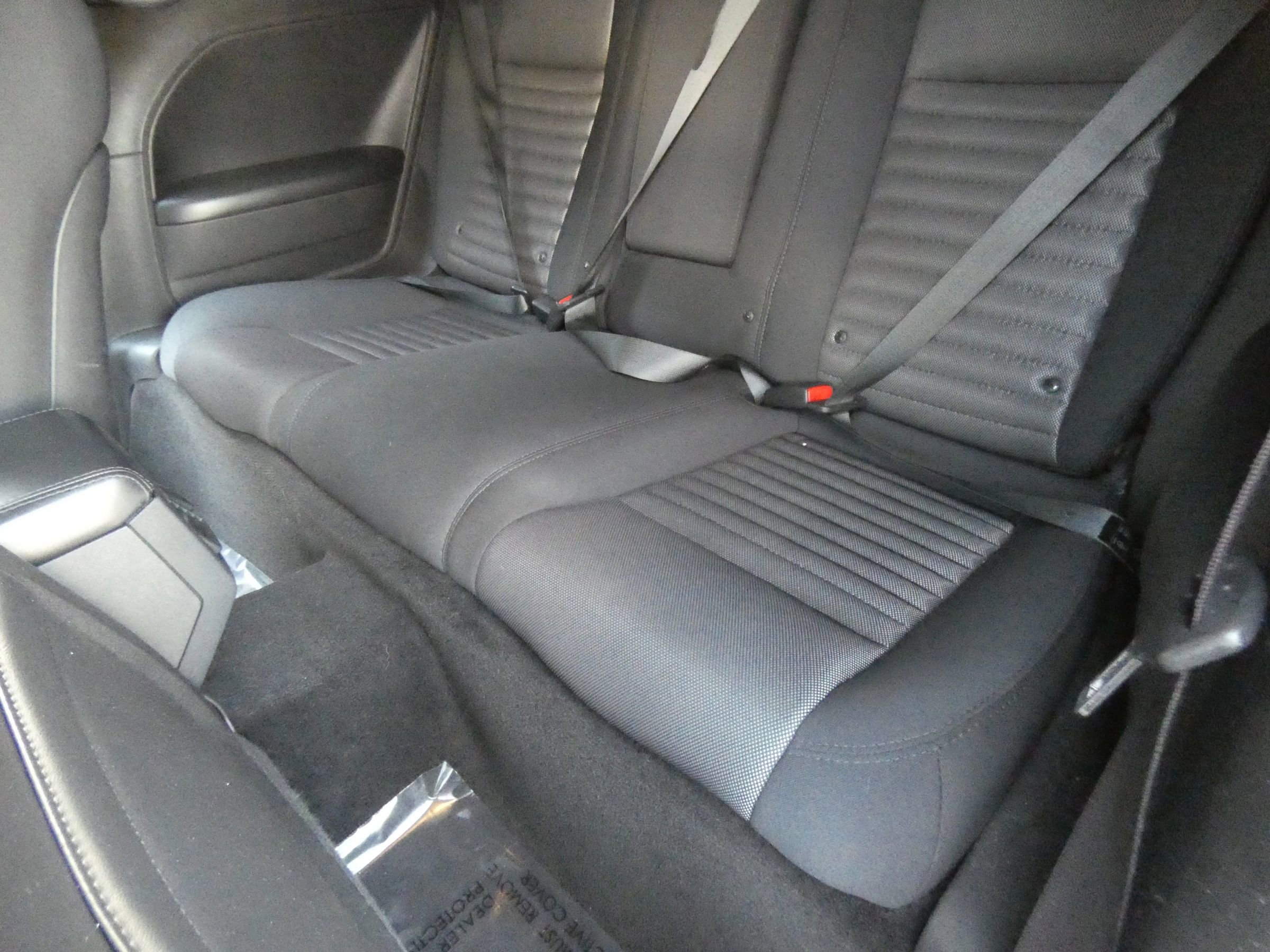 Used 2013 Dodge Challenger SXT image 35