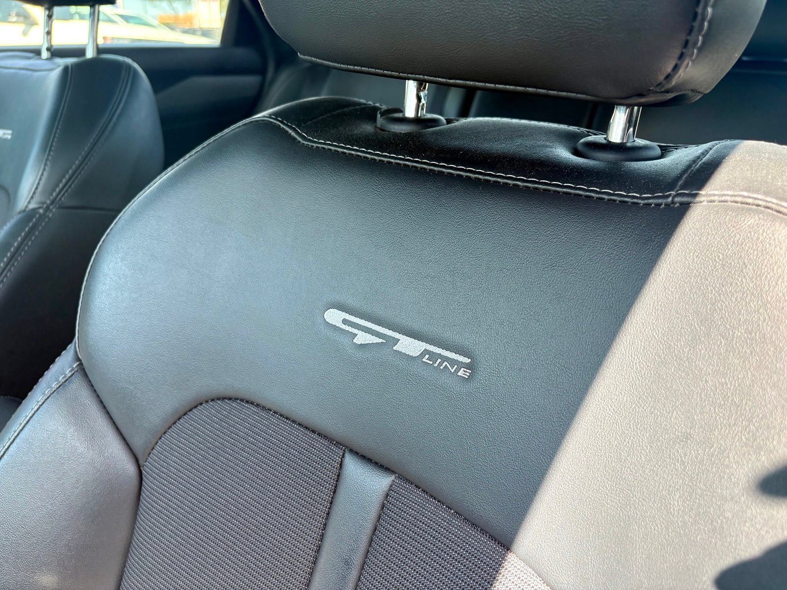 Used 2022 Kia K5 GT-Line FWD image 16