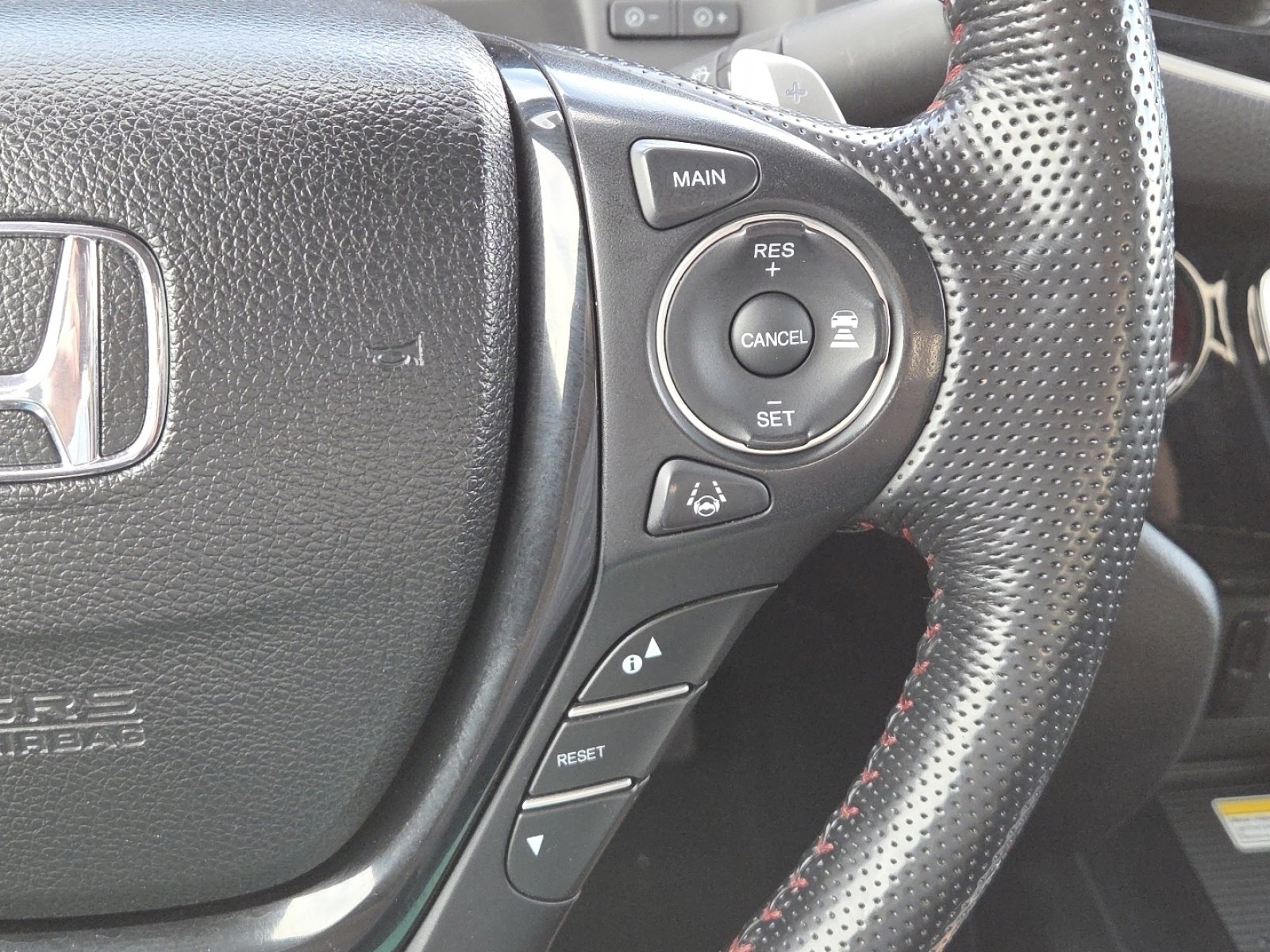 Used 2023 Honda Ridgeline Black Edition image 9