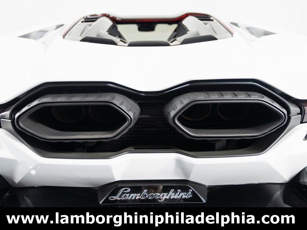 Used 2024 Lamborghini Revuelto image 48