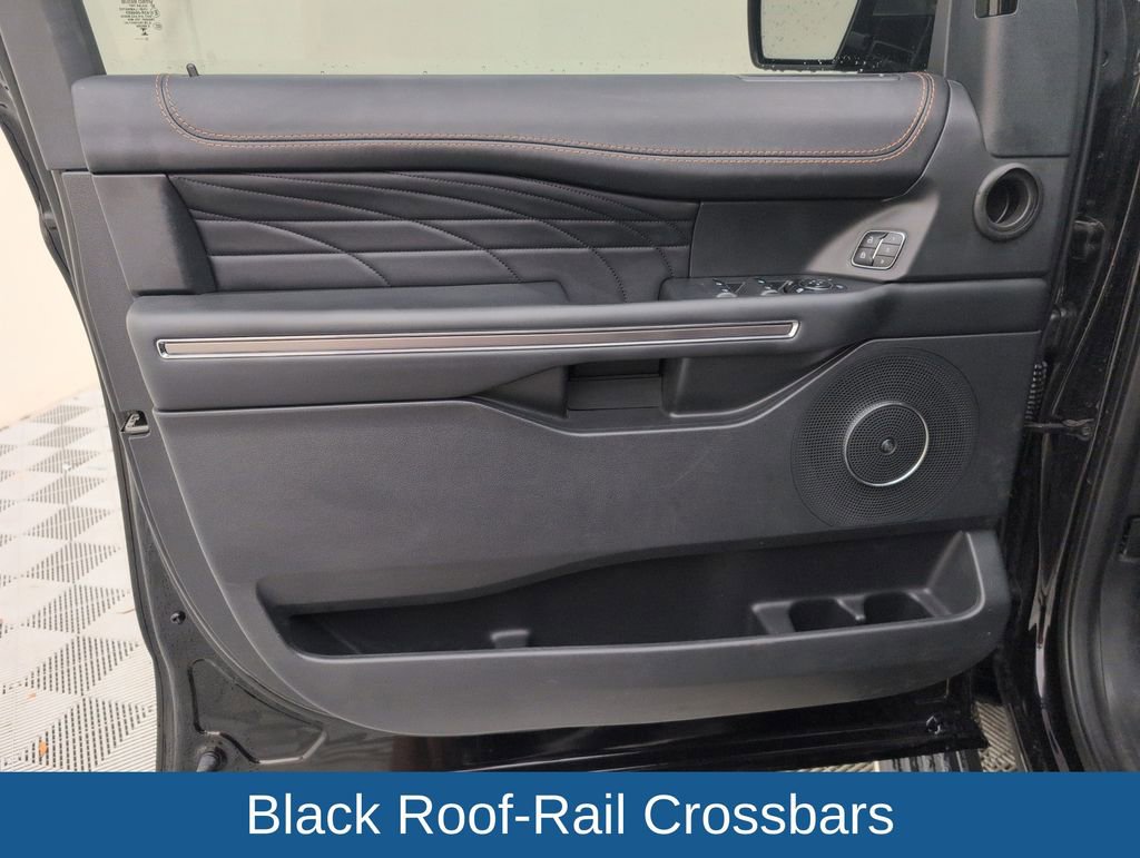 Used 2023 Ford Expedition Platinum AWD/4WD image 34
