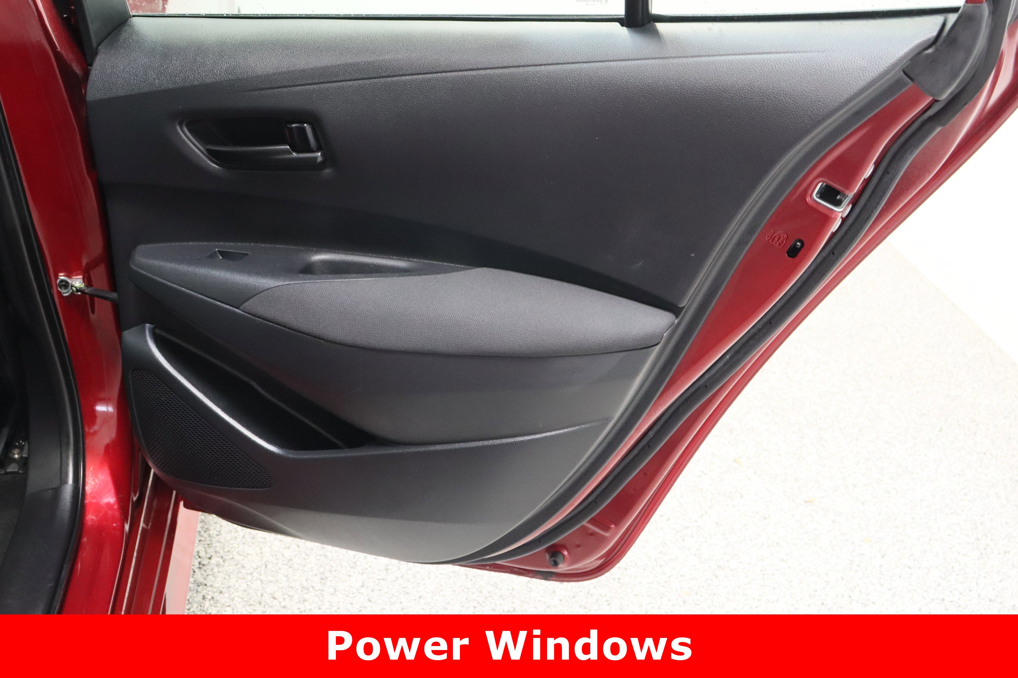 Used 2024 Toyota Corolla LE image 29