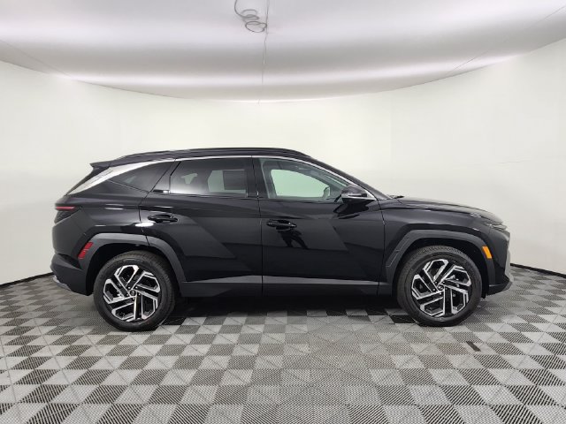 New 2026 Hyundai Tucson Limited AWD/4WD image 6