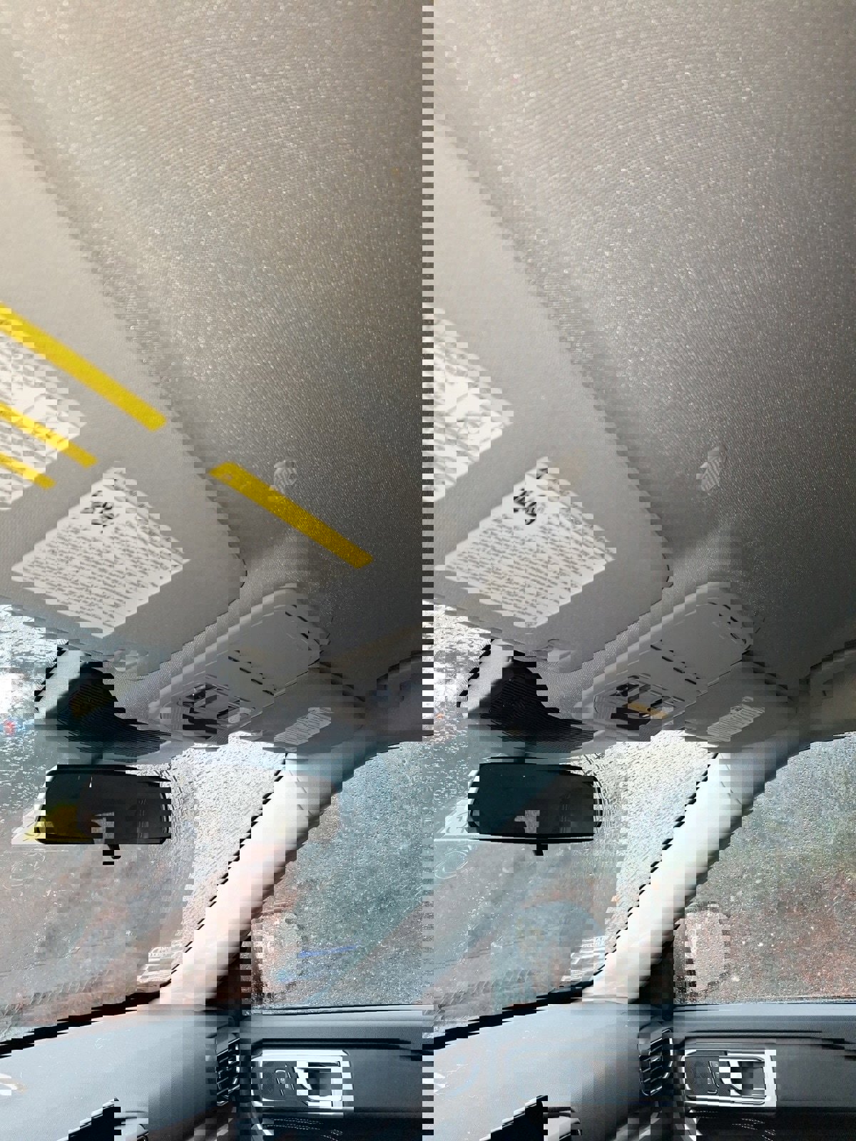 Used 2022 Ford Explorer XLT w/ Equipment Group 202A image 12