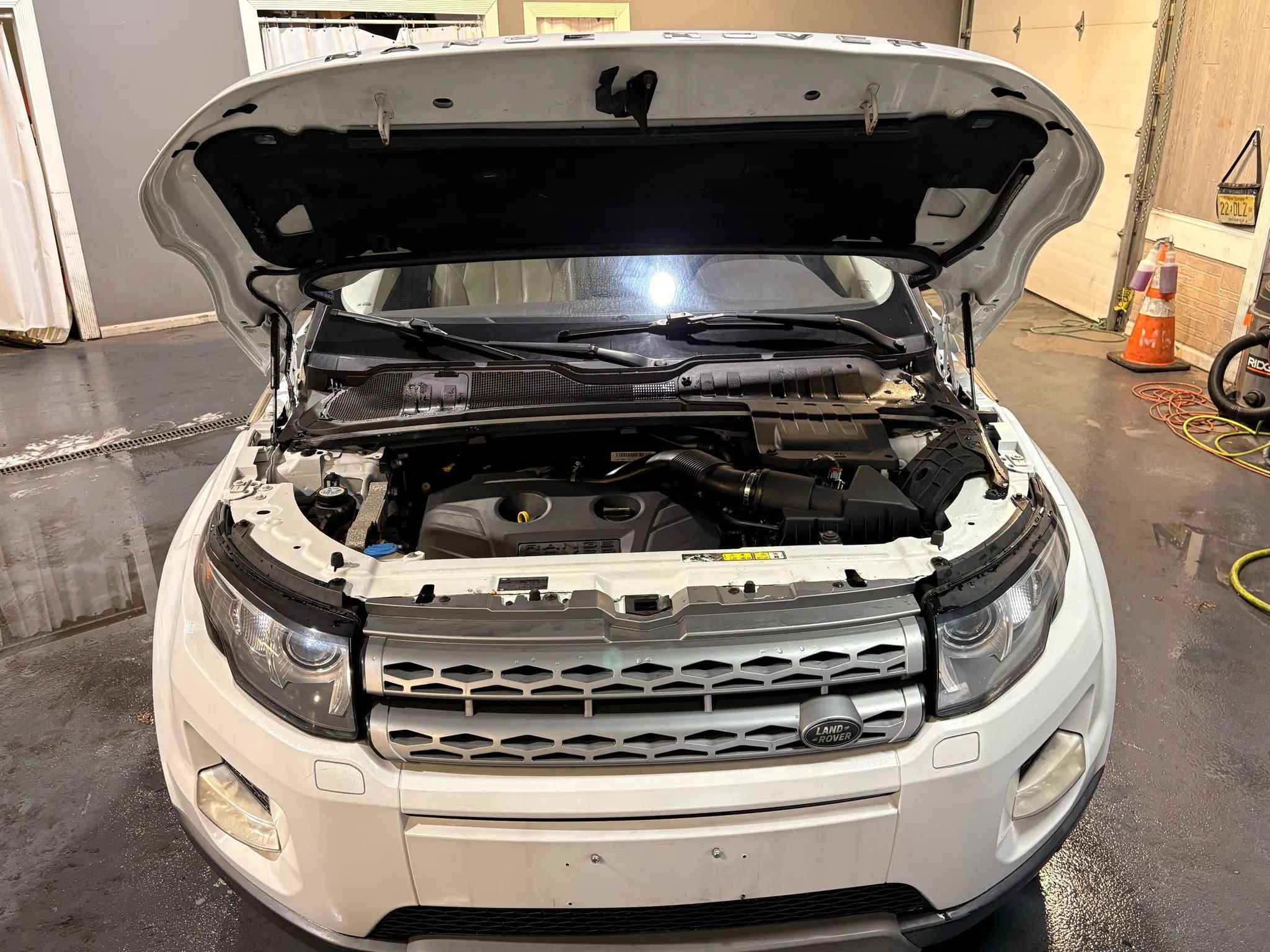 Used 2014 Land Rover Range Rover Evoque Pure Plus AWD/4WD image 29