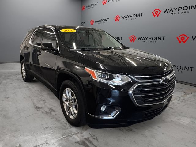 Used 2019 Chevrolet Traverse LT w/ LPO, Floor Liner Package AWD/4WD image 1