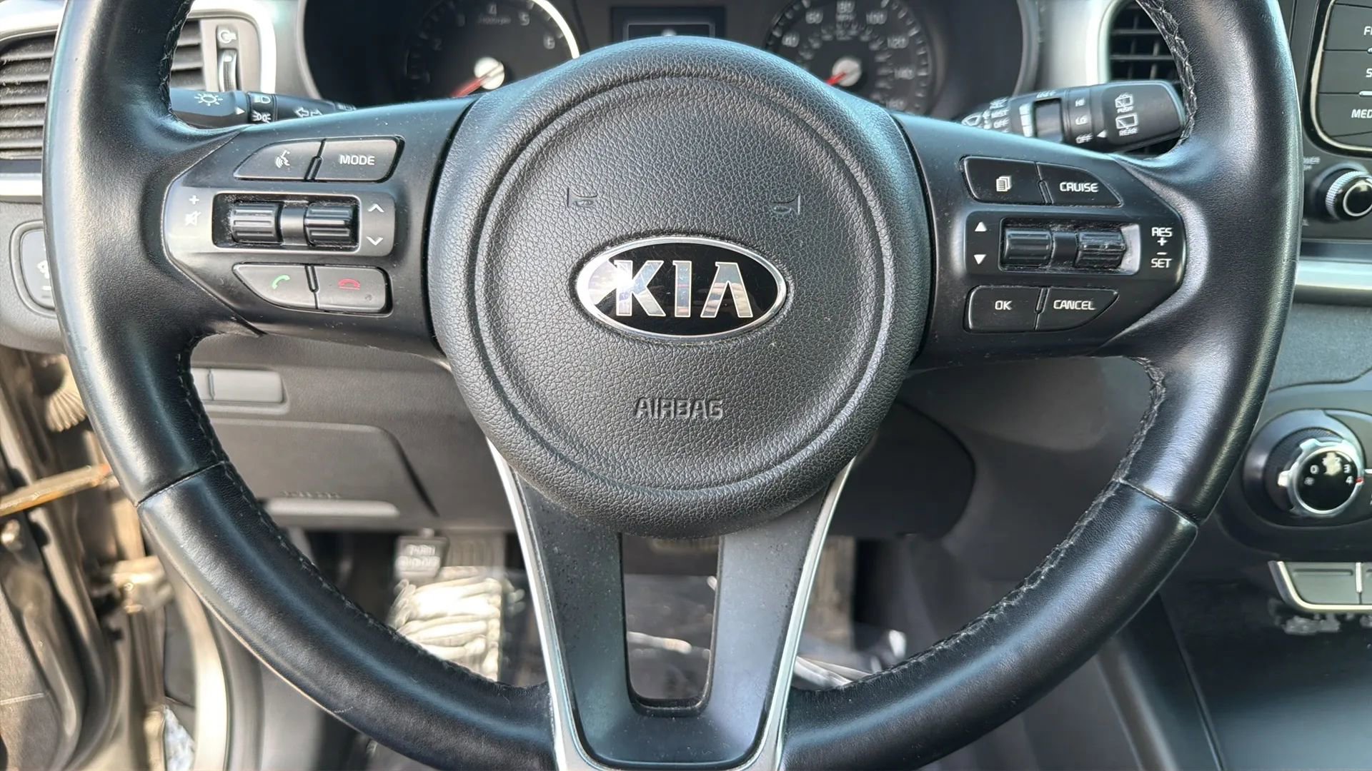 Used 2016 Kia Sorento AWD w/ LX Convenience Package image 22
