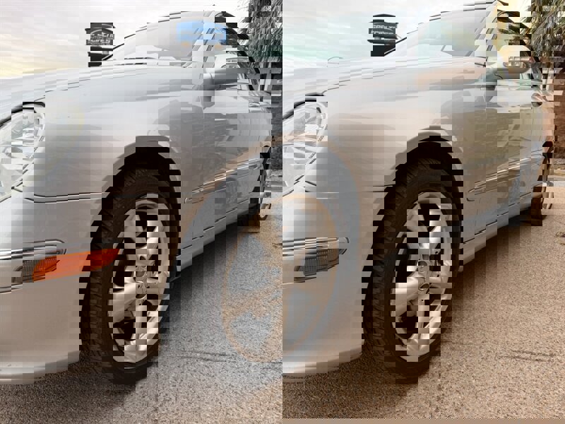 Used 2005 Mercedes-Benz CLK 320 Cabriolet image 22