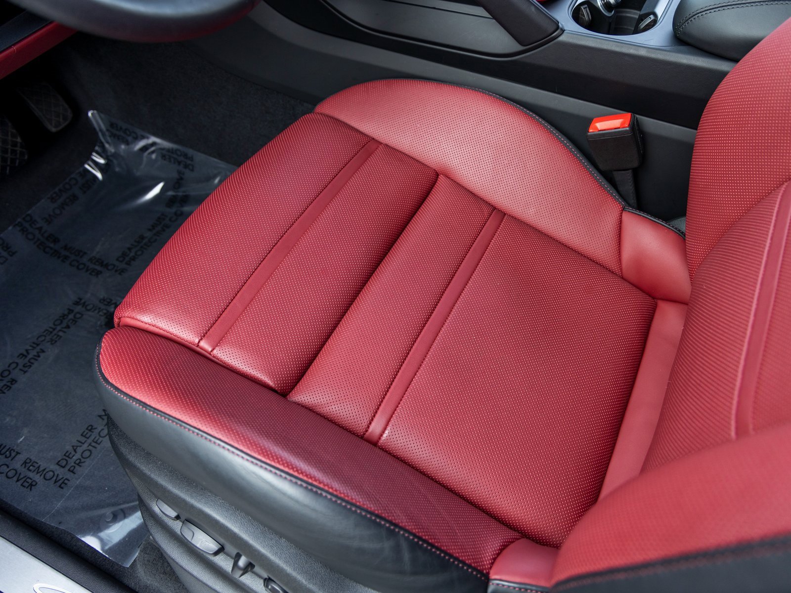 Certified 2025 Porsche Cayenne image 26