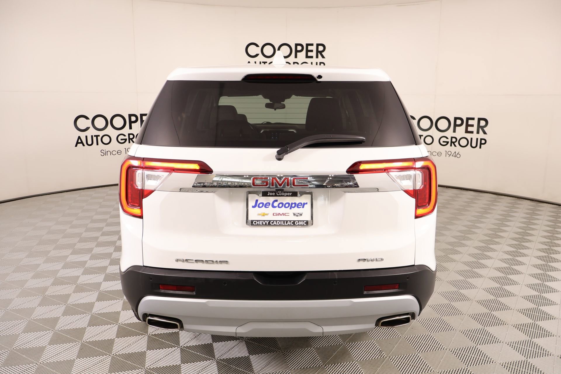 Used 2023 GMC Acadia SLE AWD/4WD image 22