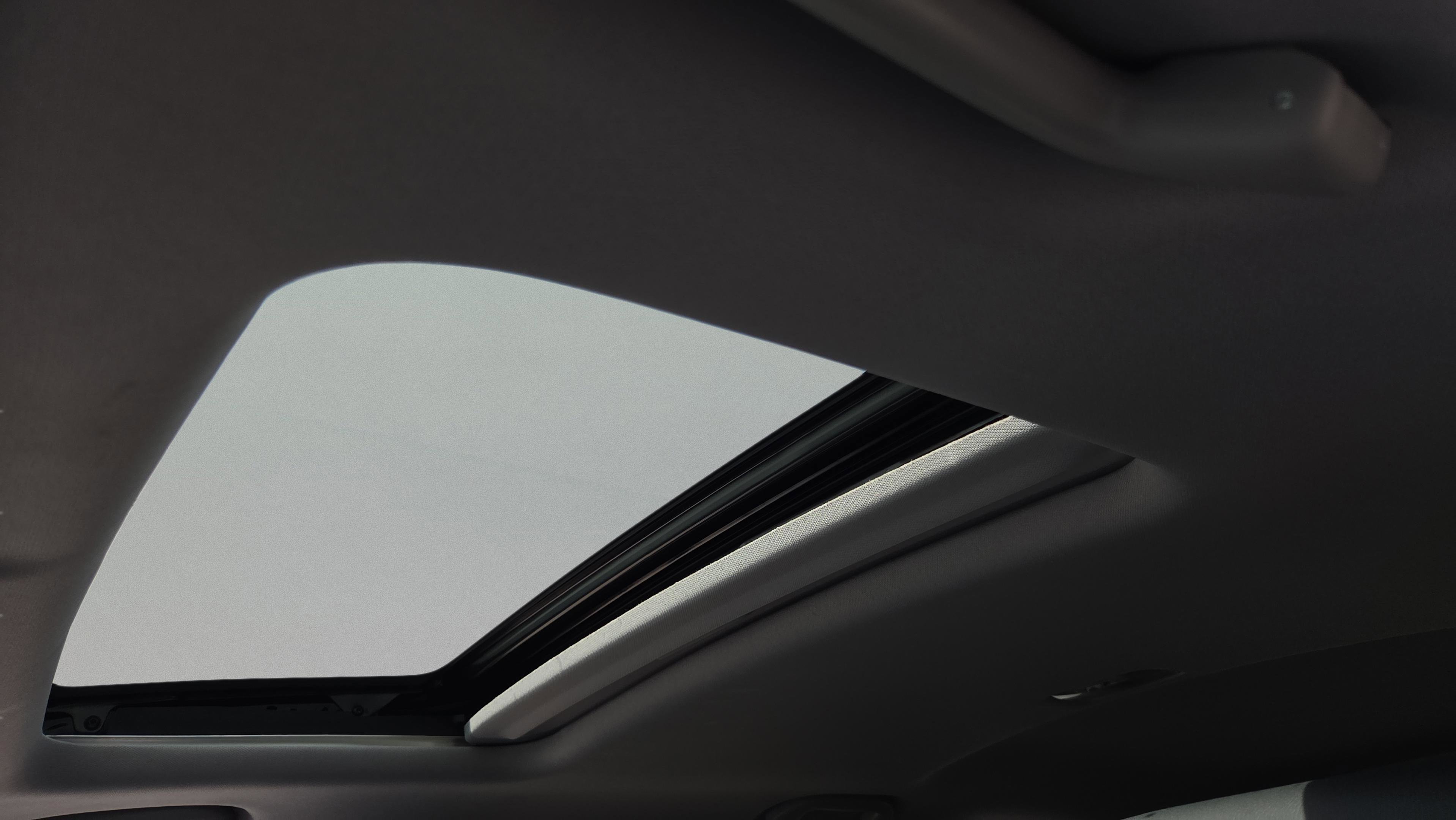 Used 2021 Honda CR-V EX-L image 12