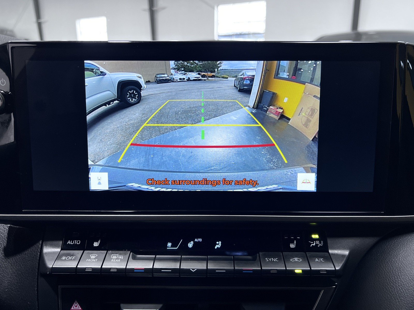 Used 2025 Toyota Camry XSE FWD image 19