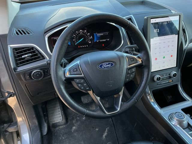 Used 2021 Ford Edge Titanium w/ Class II Trailer Tow Package image 9