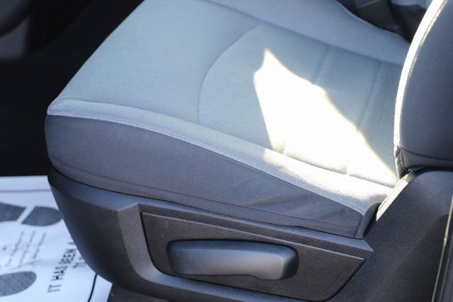 Used 2024 RAM 1500 Classic SLT image 14