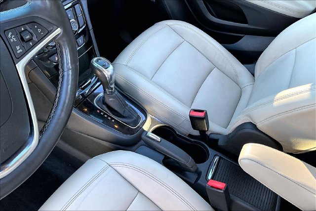 Used 2018 Buick Encore Premium w/ Experience Buick Package AWD/4WD image 17