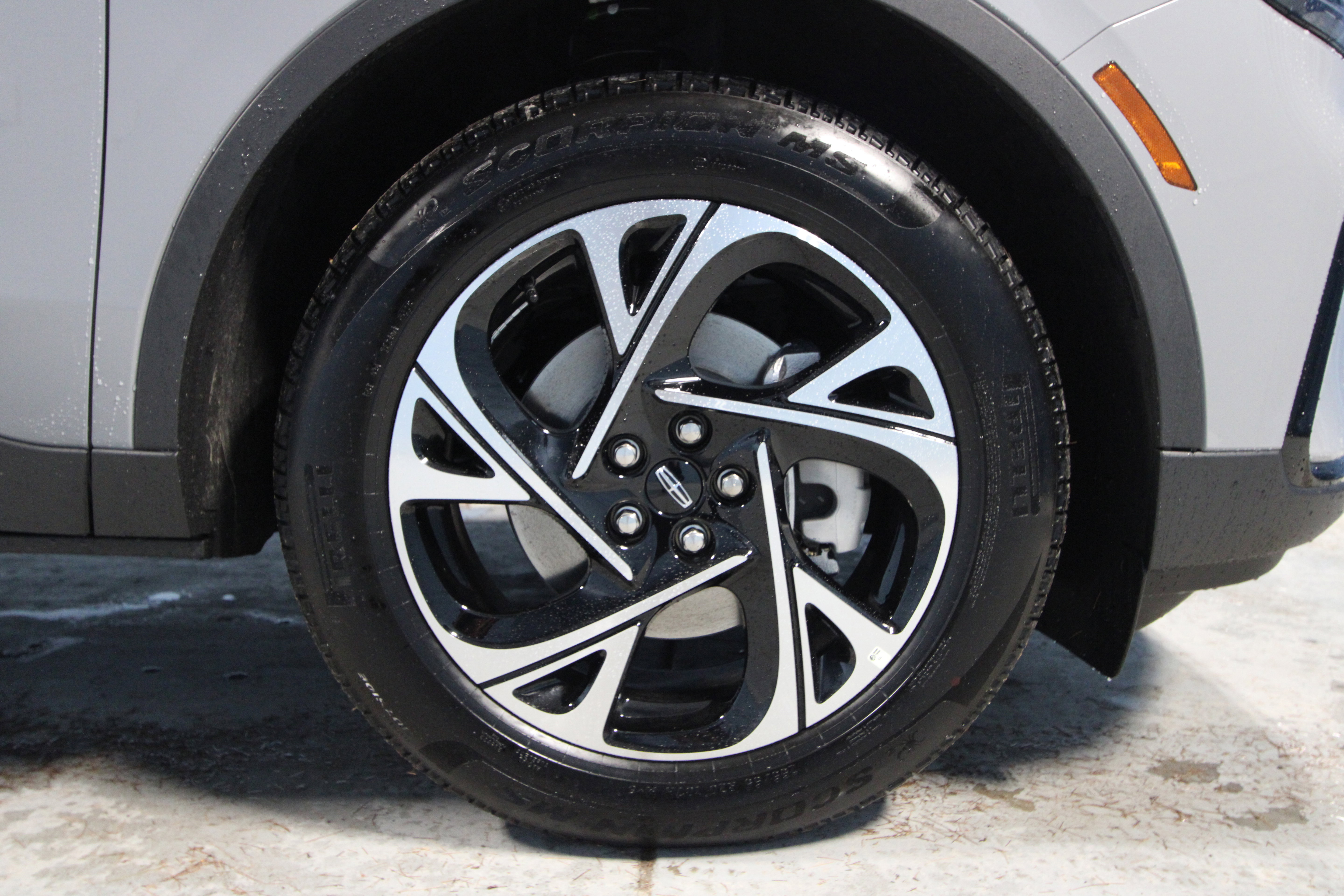 New 2026 Lincoln Nautilus Premier w/ Jet Appearance Package image 37