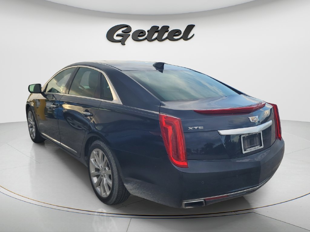 Used 2016 Cadillac XTS Luxury w/ Driver Awareness Package FWD image 5