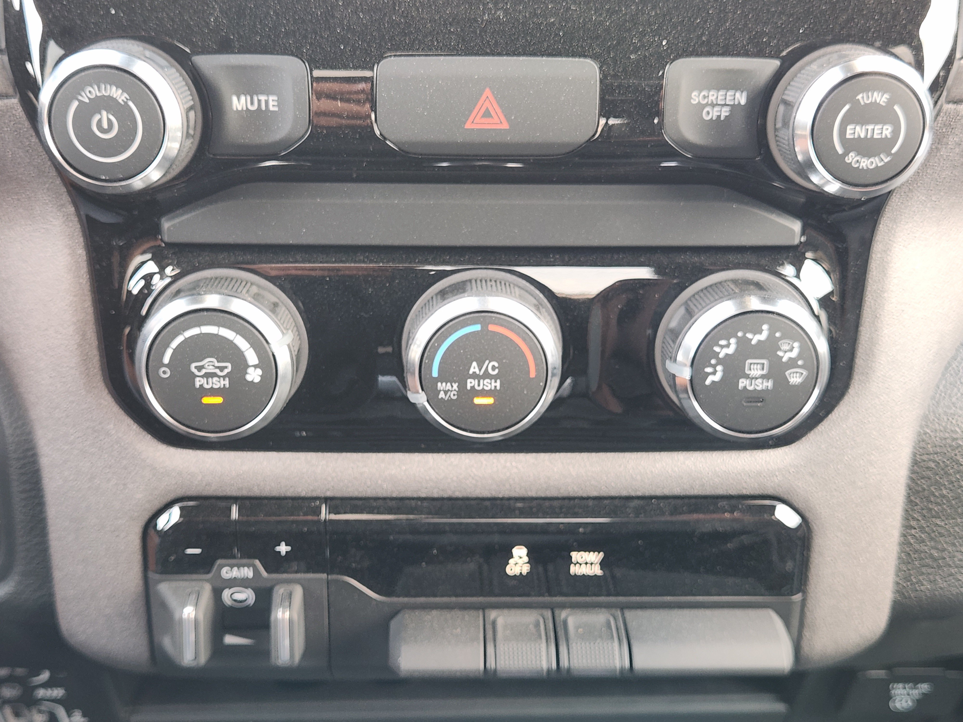 New 2026 RAM 2500 Tradesman w/ Chrome Appearance Group RWD image 16