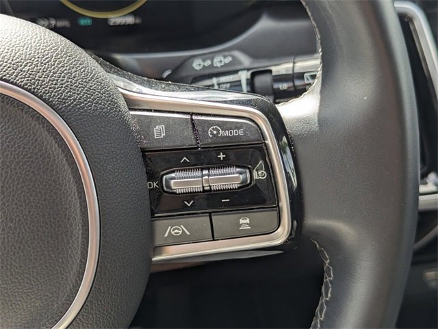 Used 2023 Kia Sorento SX image 27