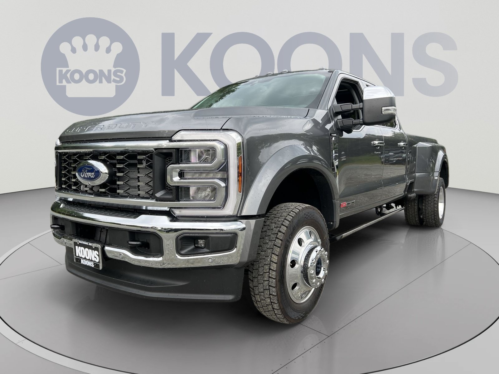 New 2026 Ford F450 Lariat w/ Lariat Ultimate Package
