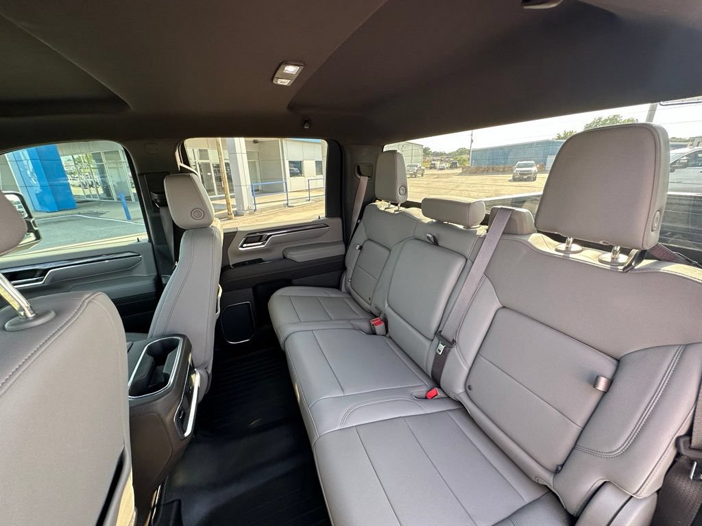 Used 2024 Chevrolet Silverado 2500 LTZ w/ LTZ Convenience Package AWD/4WD image 26