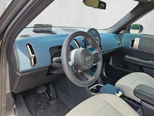 Certified 2025 MINI Cooper Countryman S w/ Comfort Package Max AWD/4WD image 9