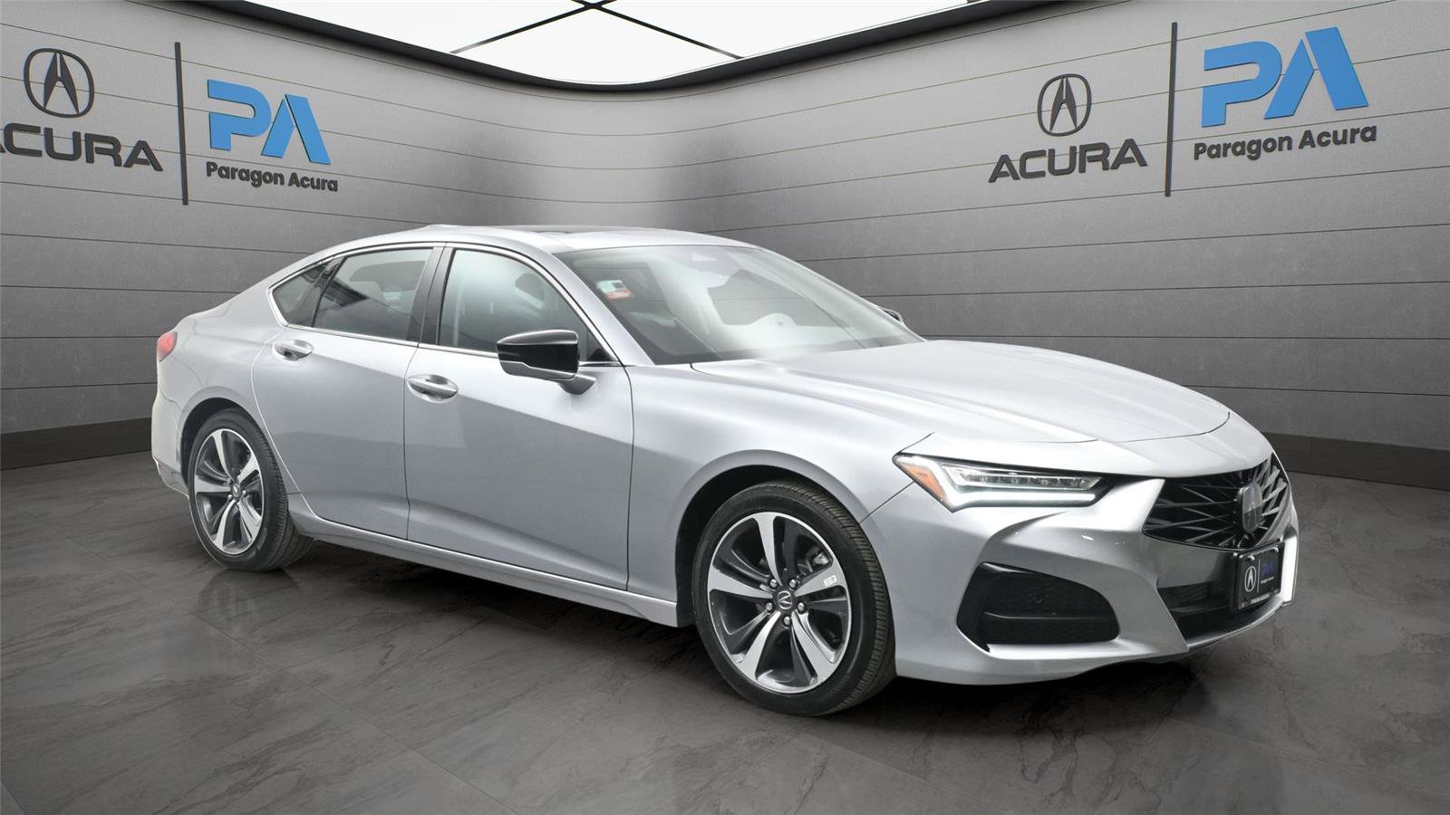 Certified 2025 Acura TLX w/ Technology Package image 27