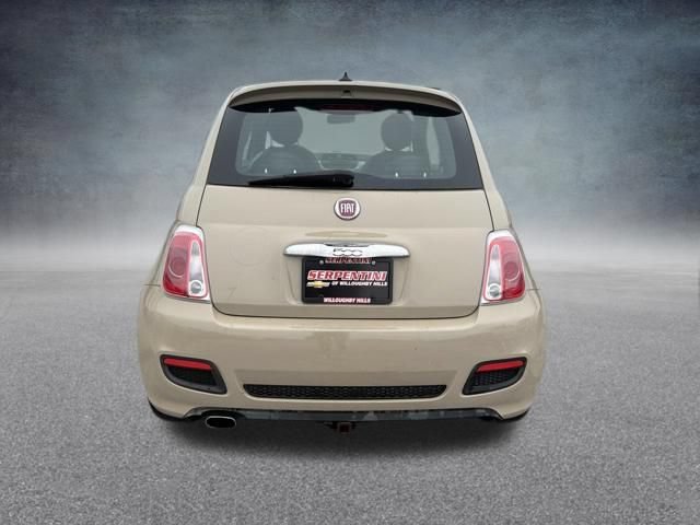 Used 2012 FIAT 500 Sport w/ Safety & Sound Pkg FWD image 8