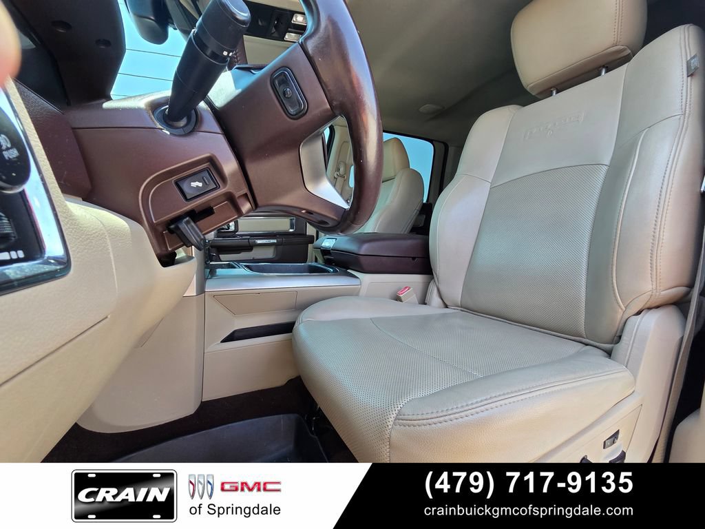 Used 2017 RAM 1500 Laramie w/ Convenience Group AWD/4WD image 23