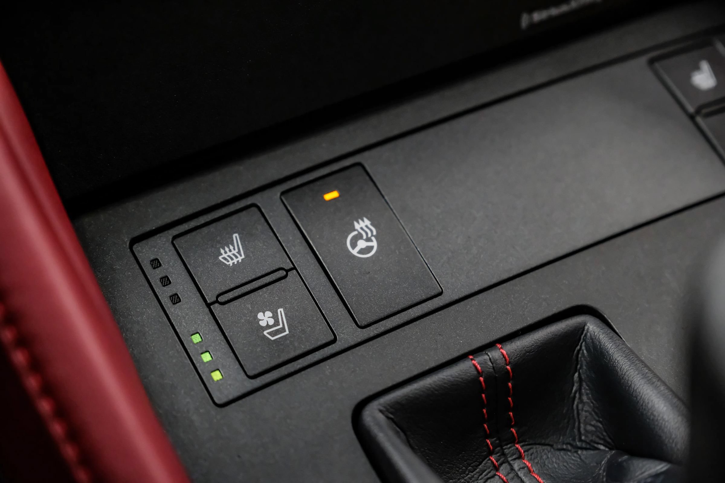 Used 2019 Lexus RC 300 AWD image 22