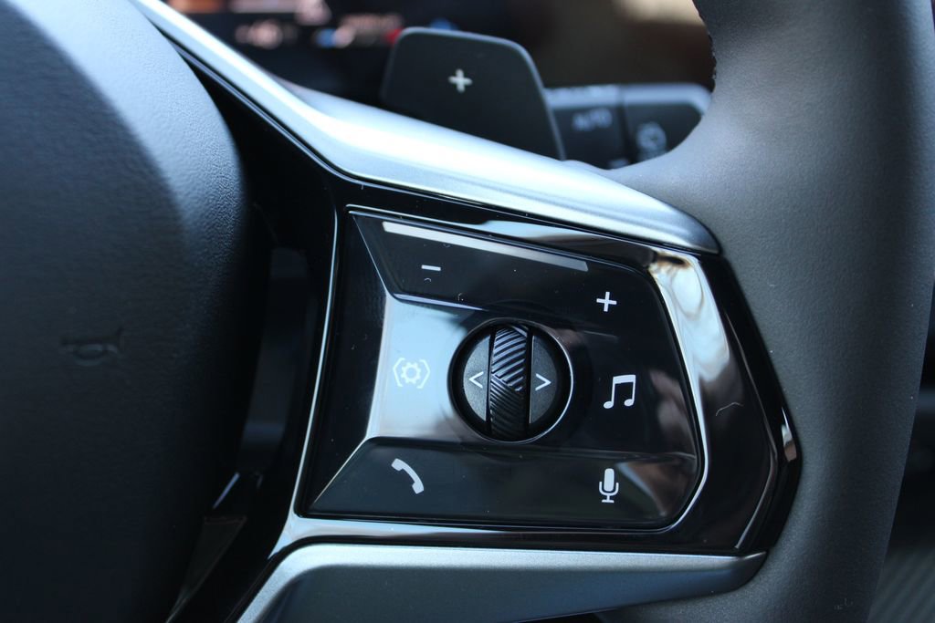 New 2026 BMW X3 xDrive30 w/ Convenience Package image 32