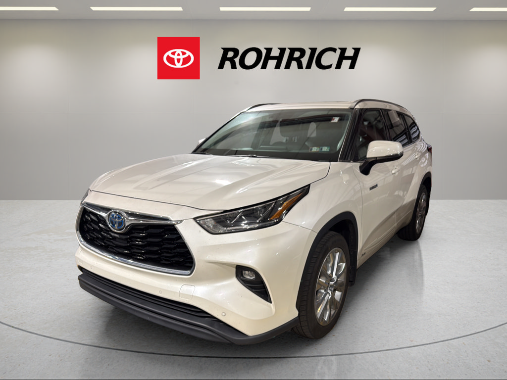 Used 2021 Toyota Highlander Limited AWD/4WD image 1