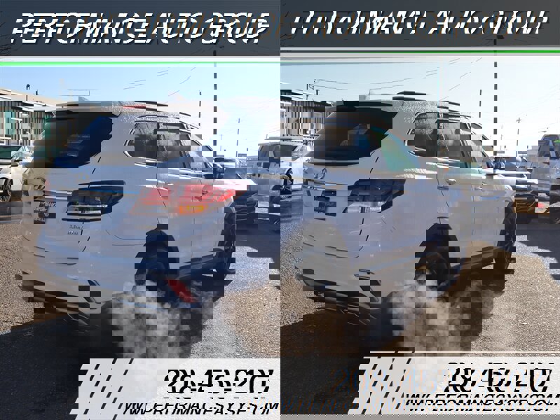 Used 2017 Hyundai Santa Fe Limited image 17