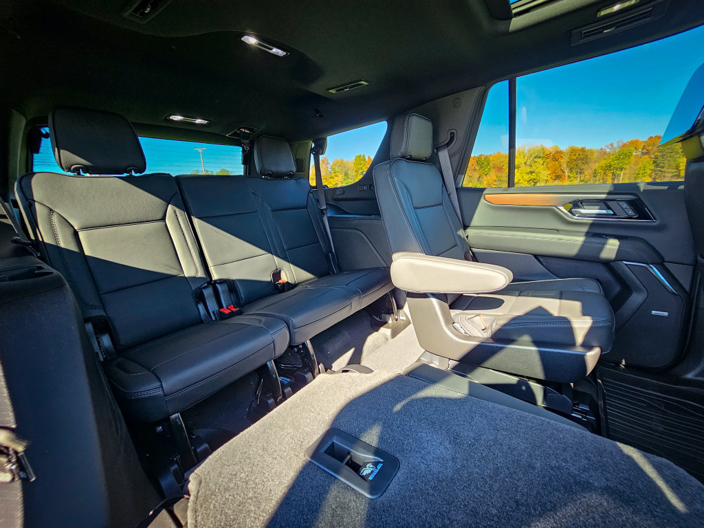New 2027 GMC Yukon Denali w/ Denali Reserve Package AWD/4WD image 47