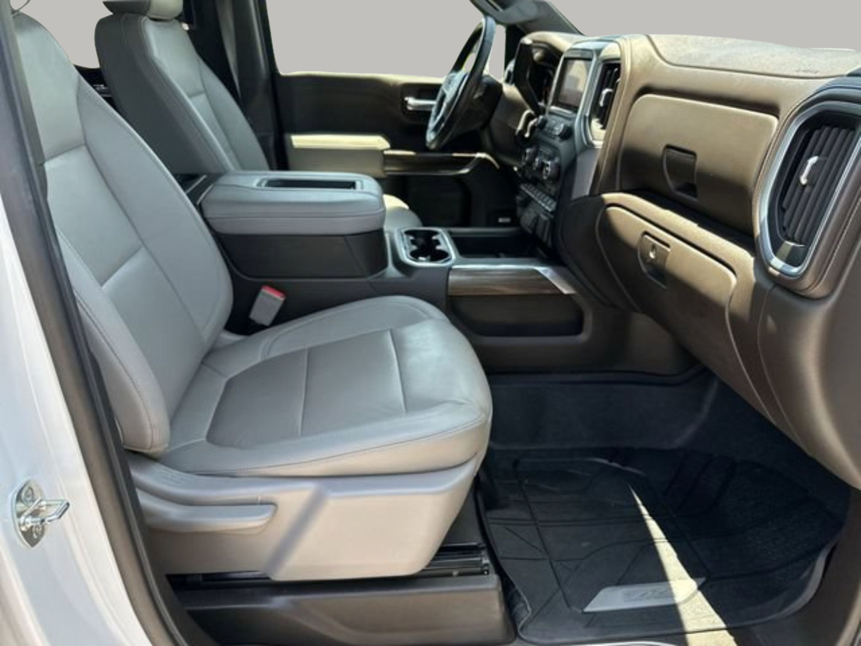 Used 2022 Chevrolet Silverado 1500 RST w/ Redline Edition AWD/4WD image 24