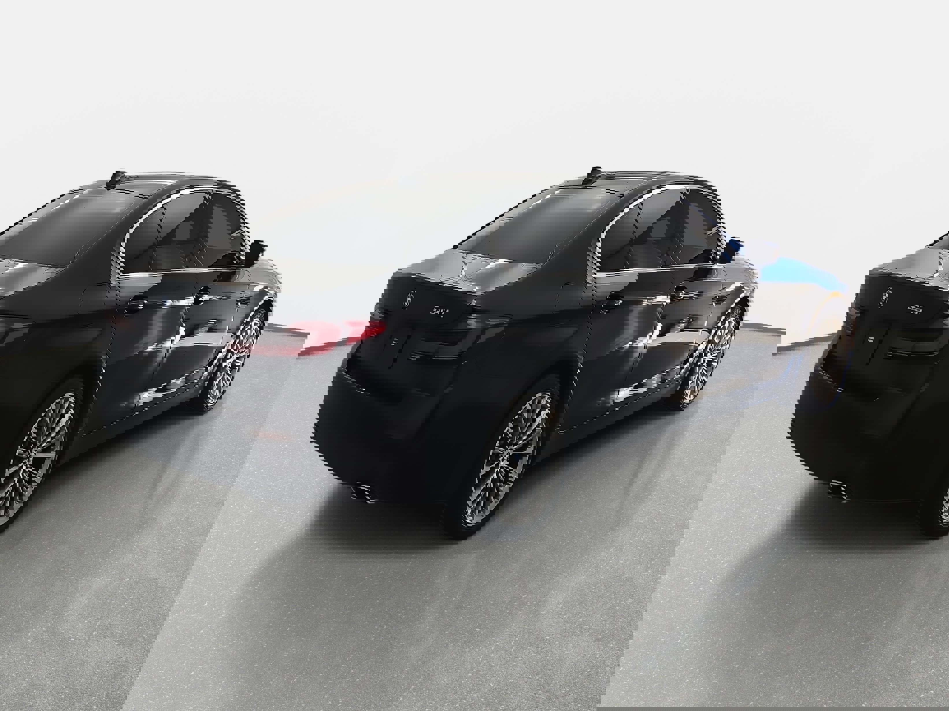 Used 2023 BMW 530i w/ Convenience Package image 5