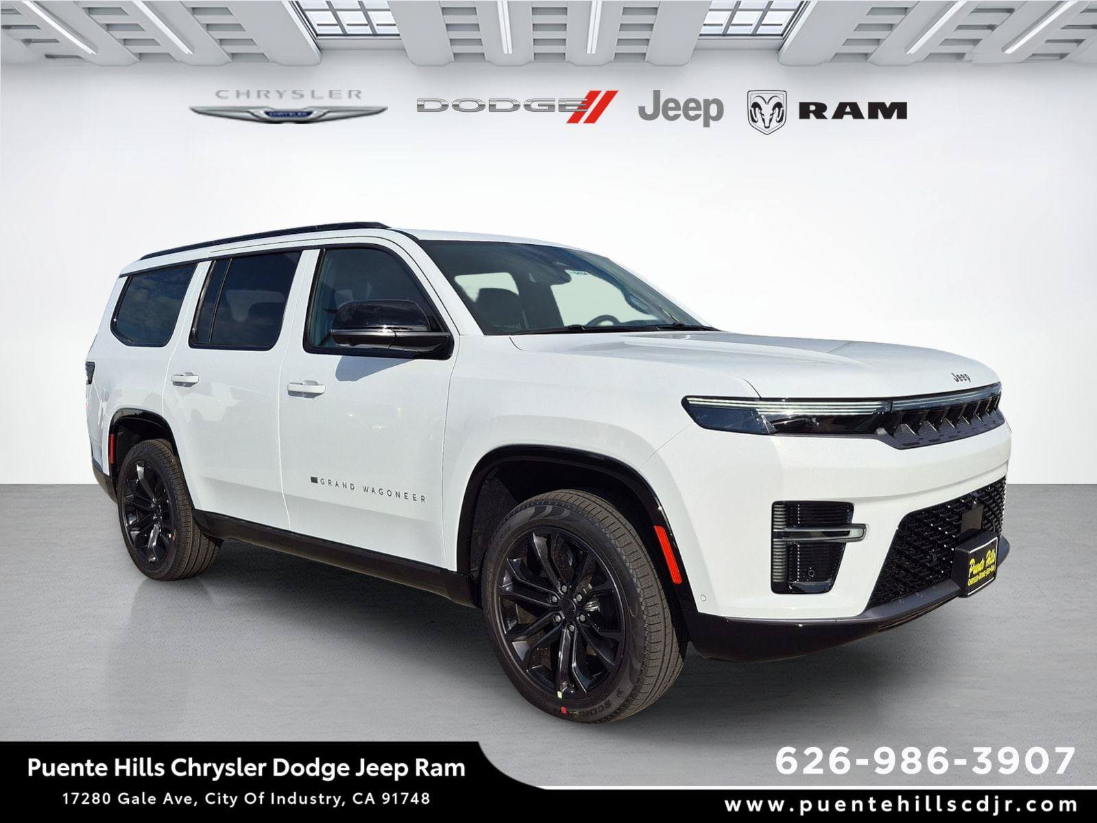 New 2026 Jeep Grand Wagoneer Summit w/ 8-Passenger Seating Package