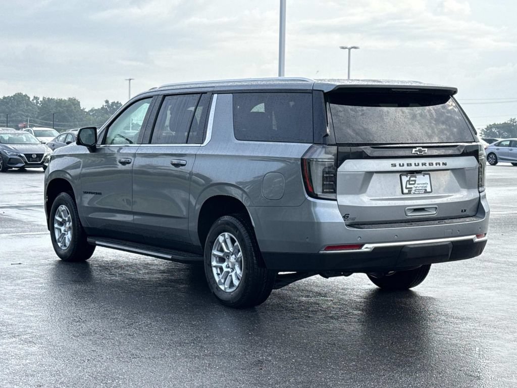 New 2026 Chevrolet Suburban LT w/ Comfort Package AWD/4WD image 14