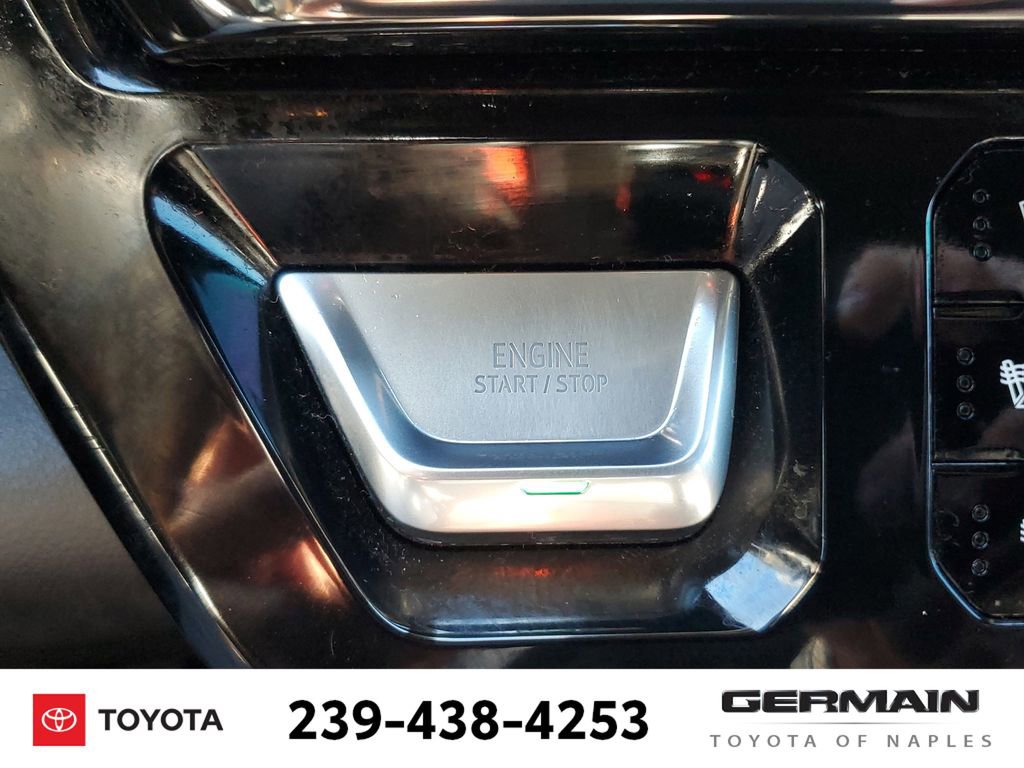 Used 2023 GMC Sierra 1500 AT4 image 33